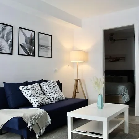 A 1 Minuto De La Playa Y El Centro Apartment *