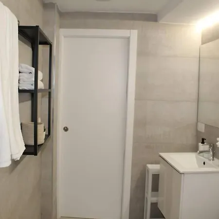 Apartamento A 1 Minuto De La Playa Y El Centro Alicante